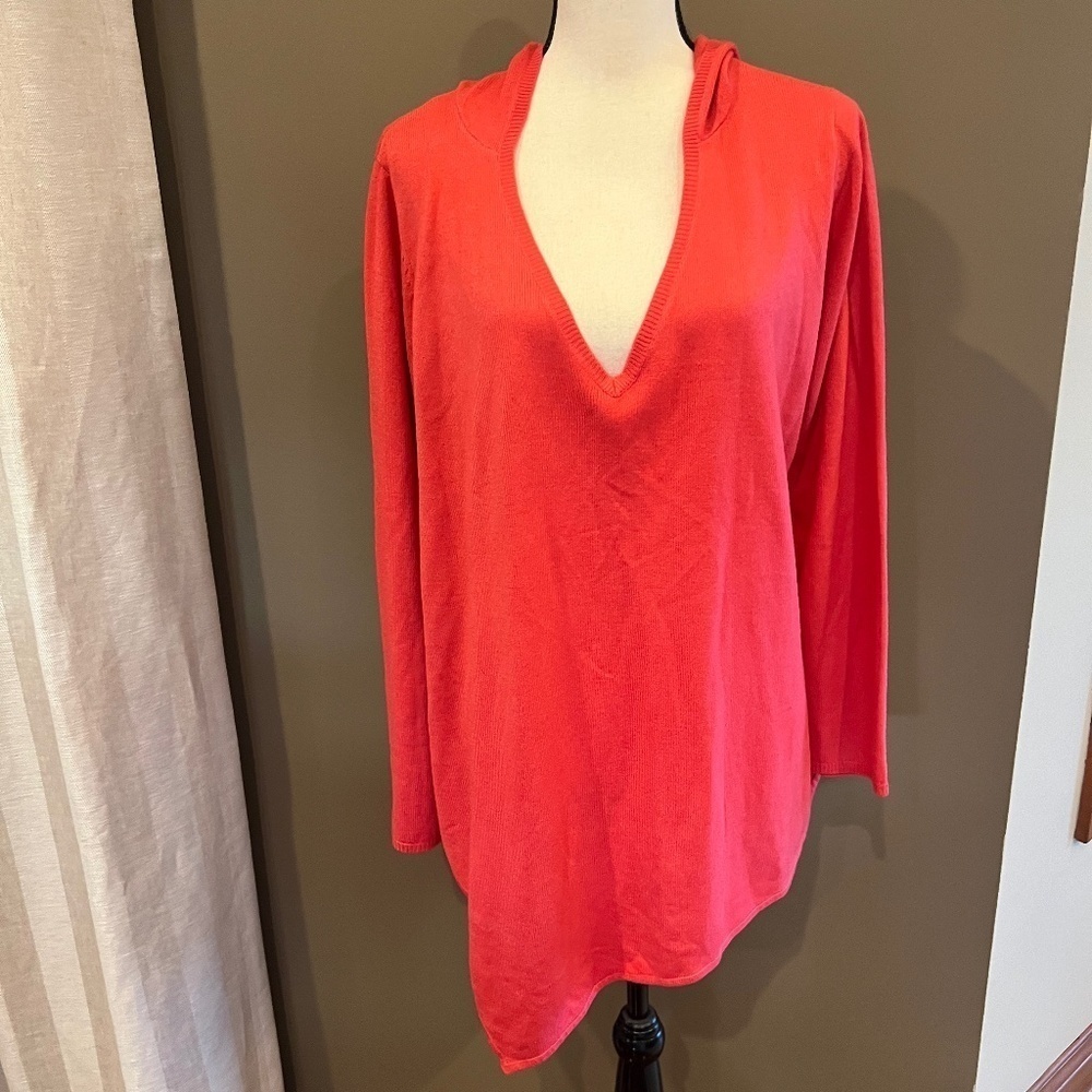 New York & Company Pinky Coral V-neck Hooded Asymmetrical sweater, Size Large